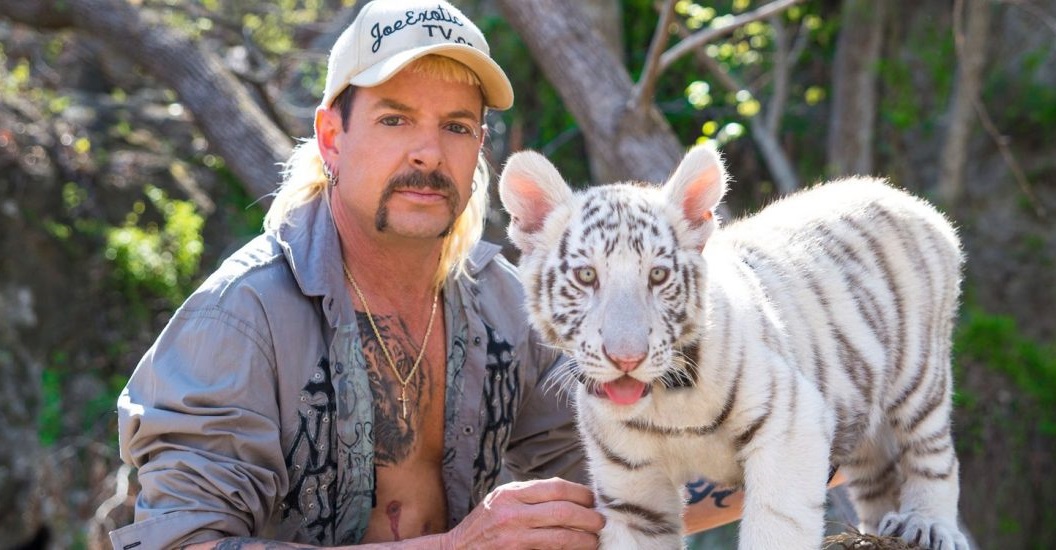 Šokiruojanti „Netflix“ istorija, arba nuosavas Tigrų Karaliaus zoologijos sodas, su 1200 laukinių gyvūnų