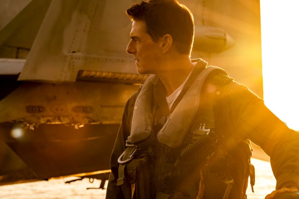 Tom Cruise mokosi skraidyti Antrojo pasaulinio karo lėktuvu, pravarde „Našlių gamintojas“